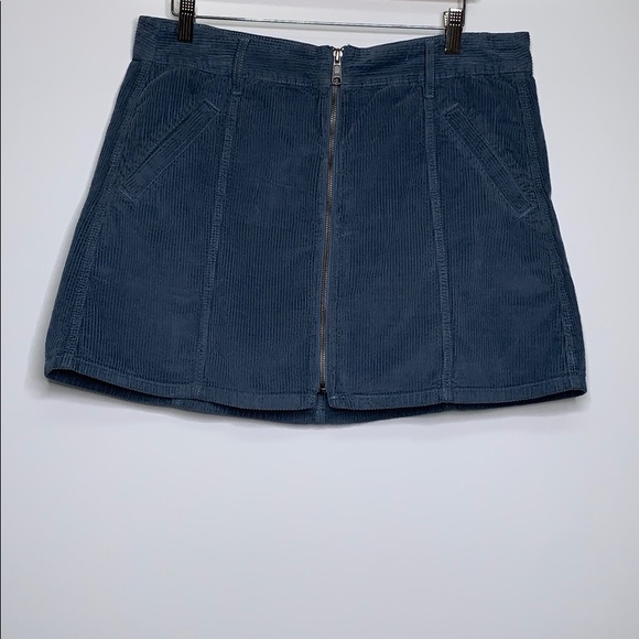 AMERICAN EAGLE Ash Blue Corduroy A-Line Zip Skirt - Picture 2 of 9
